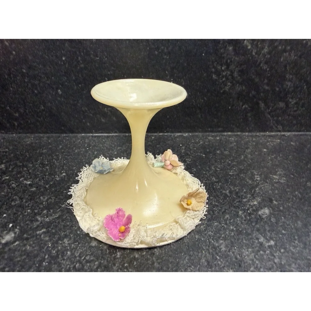 Vintage‎ Easter Bunny Diorama Velvet Lace Pedestal Display 7.5